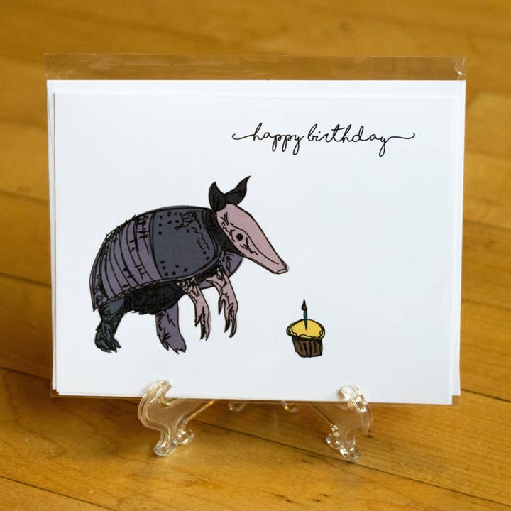 Funky Animal verjaardagskaart: Armadillo voor wholesale door abigail hausman design & illustration
