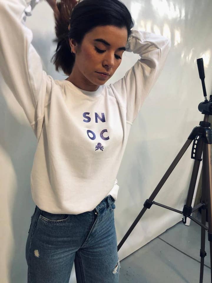 Felpa viola per la vendita all'ingrosso da parte di SNOC