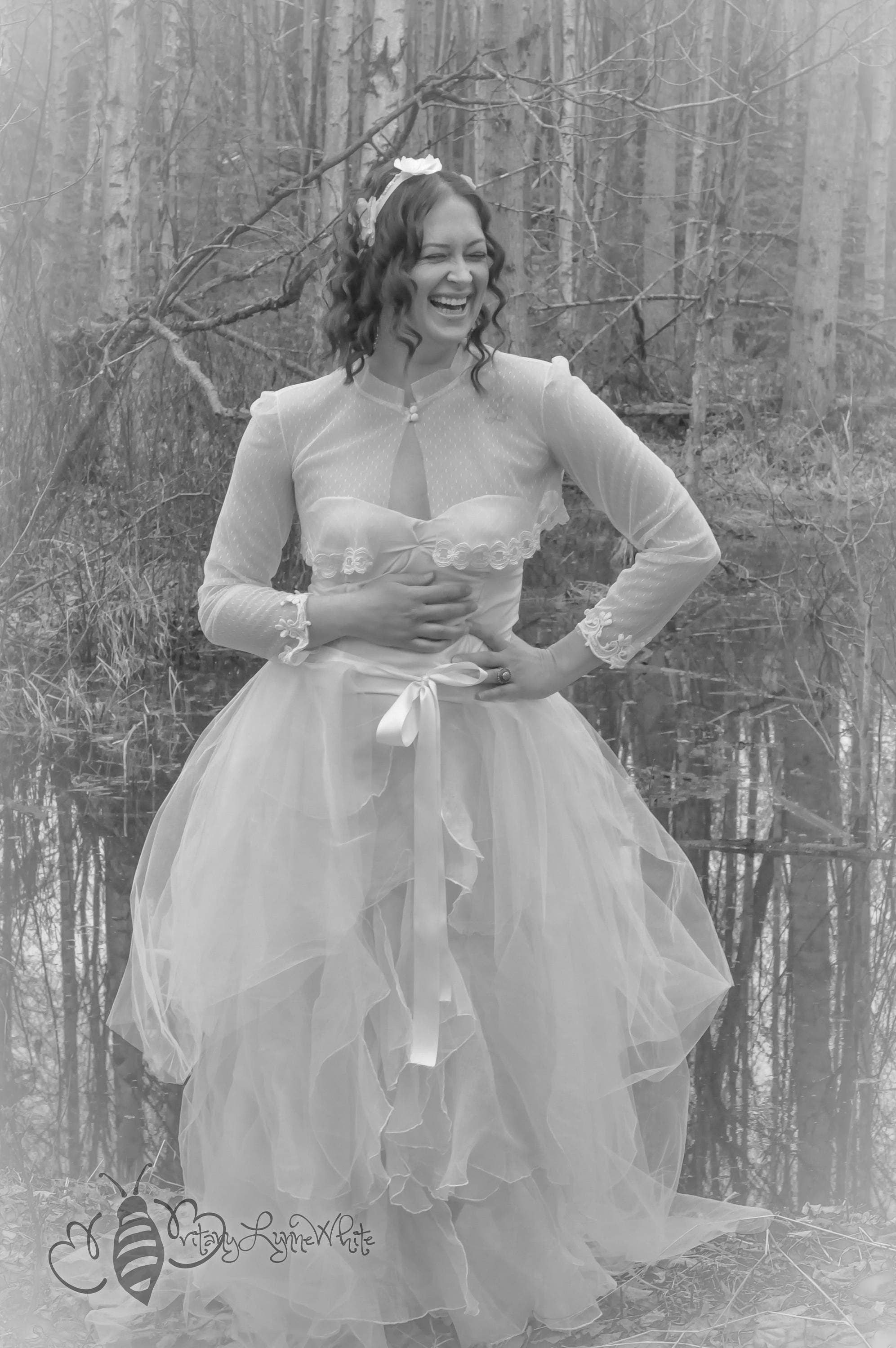 Rose Red Bridal - Wholesale Rok - Dames - Olivia tule overskirt voor trouwjurk met afneembare kapel sleep7