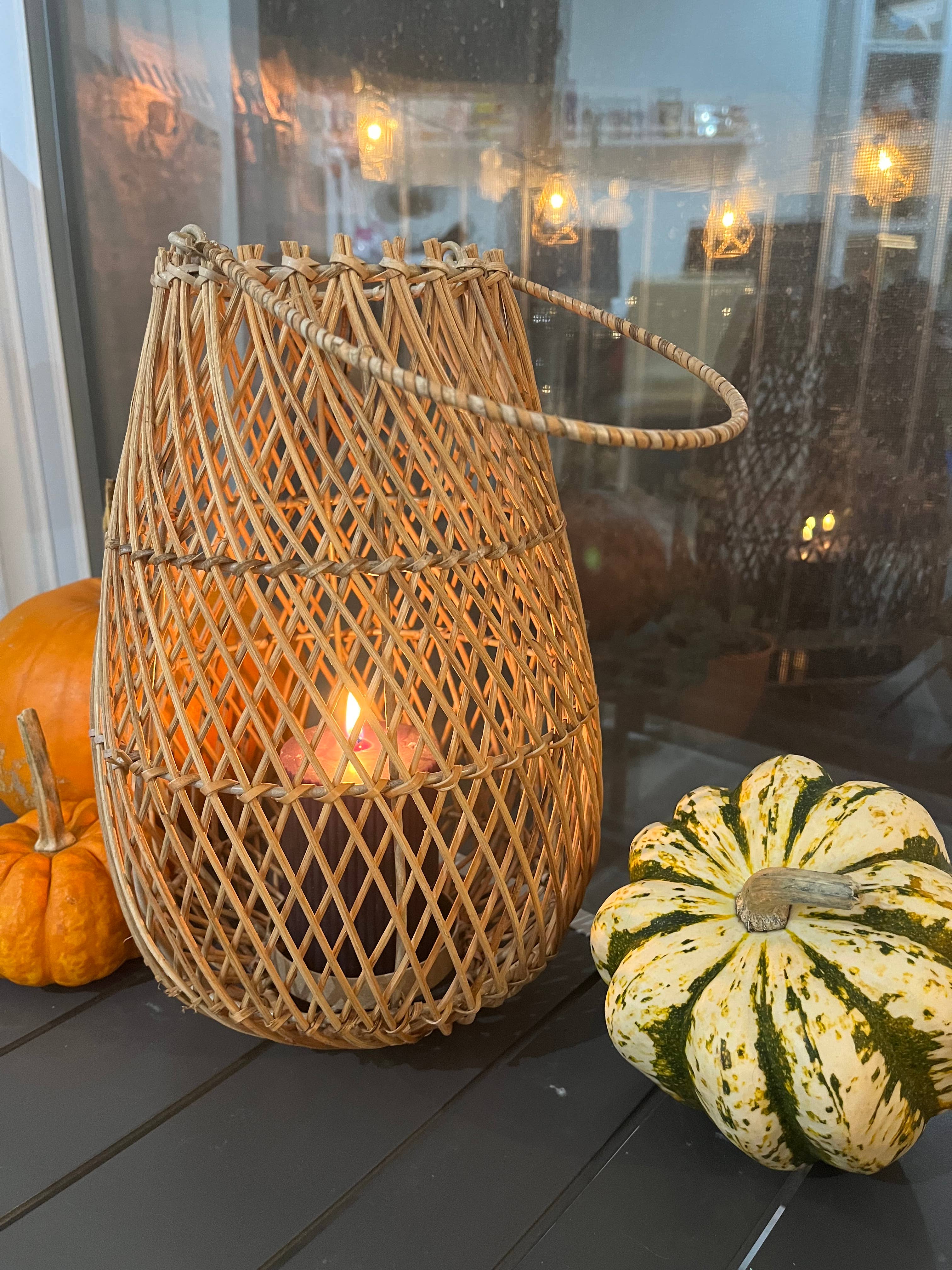 Coucou Bamboo - Wholesale Lantern - Hanging Rattan Lantern0