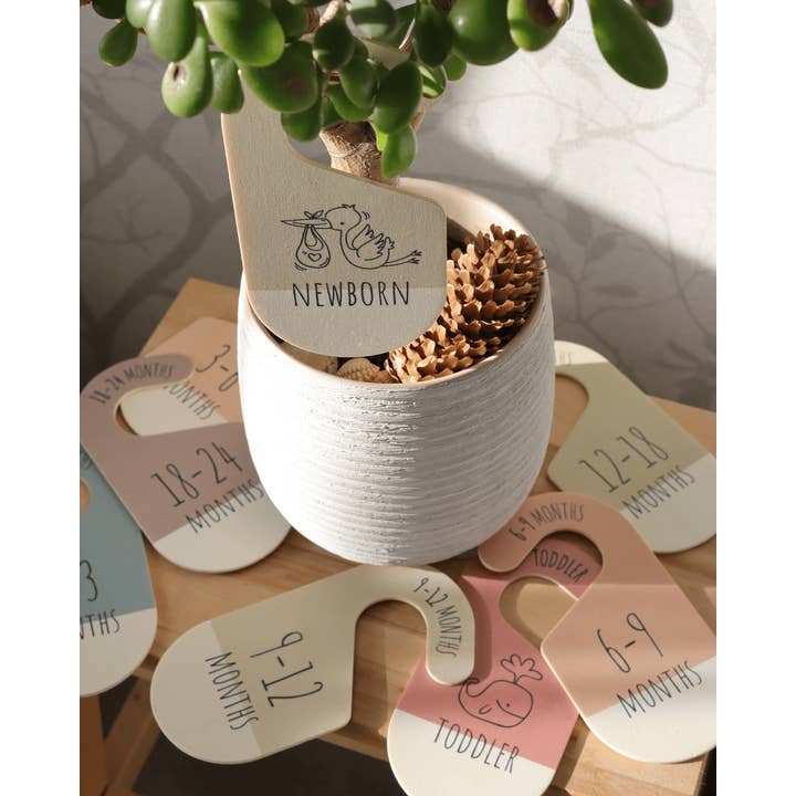 Leib Games – Cabides por atacado – Divisores de Madeira para Guarda-Roupas de Bebê, Organizadores para Armário Infantil3