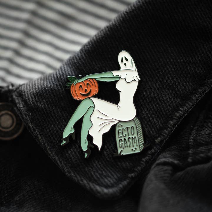 Ectogasm - Wholesale Lapel Pin/Button - Vintage Pinup Ghost Enamel Pin Halloween Accessory