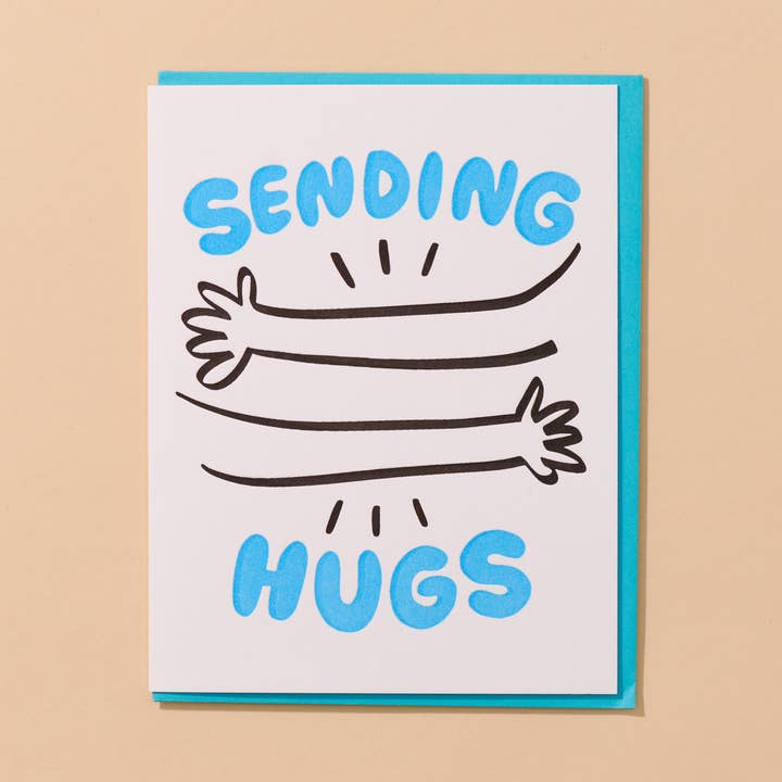 Carte de sympathie en impression typographique — Envoi de câlins (Doux) pour la vente par And Here We Are