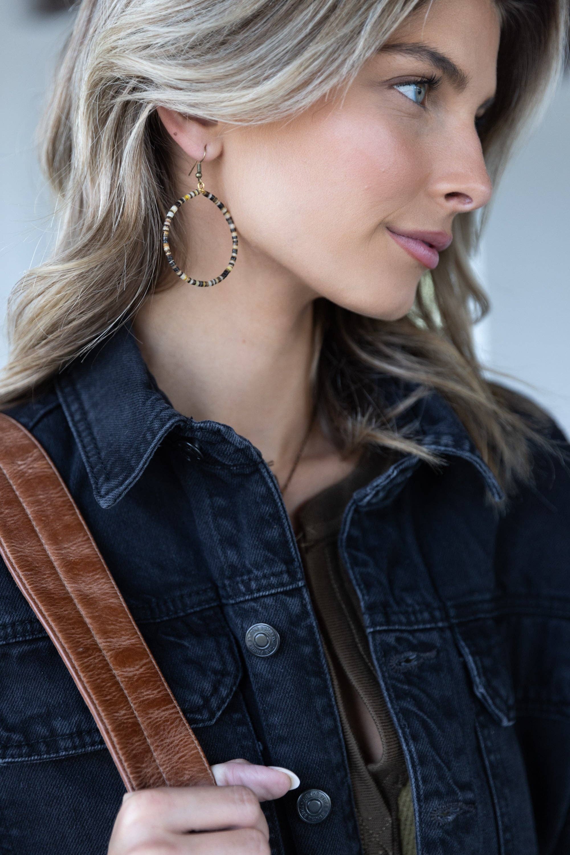 Funky Trunk Vintage Designs - Wholesale Dangle Earrings - Sadie Earring