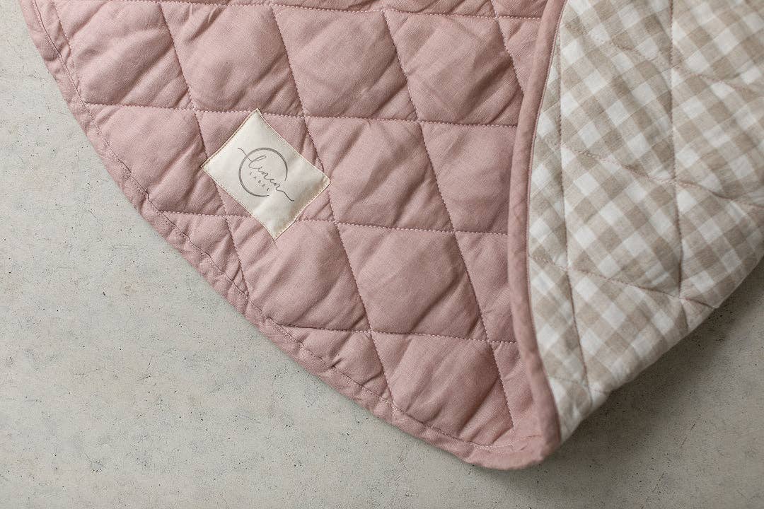 linen label - Wholesale Play mat – Kids & baby - Dusty Rose & Gingham - French Linen Quilted Play Mat Blanket2