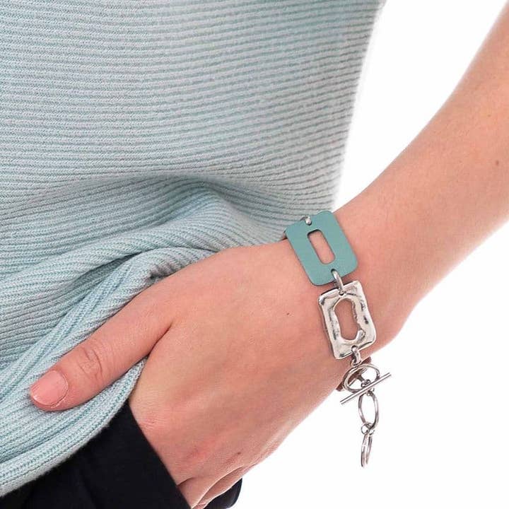 Medium Ring Feature Linked Bracelet Duck Egg Leather Piece for wholesale by Sobo & Co Jewellery