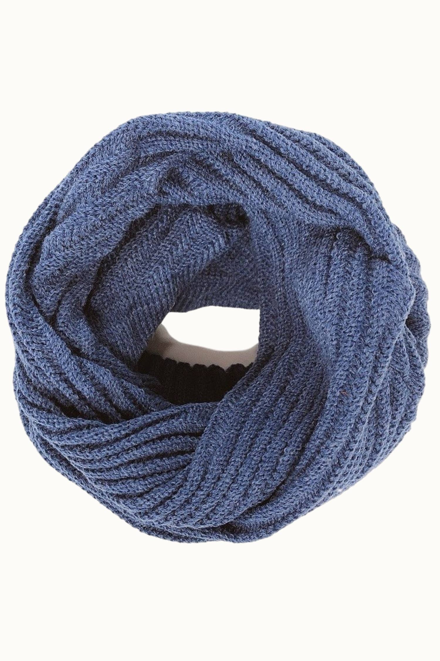 Olive & Pique - Venta al por mayor Gorro de lana - Mujer - Gorro versátil, capucha para el cuello, vendaje para la cabeza y cola de caballo, todo en uno9