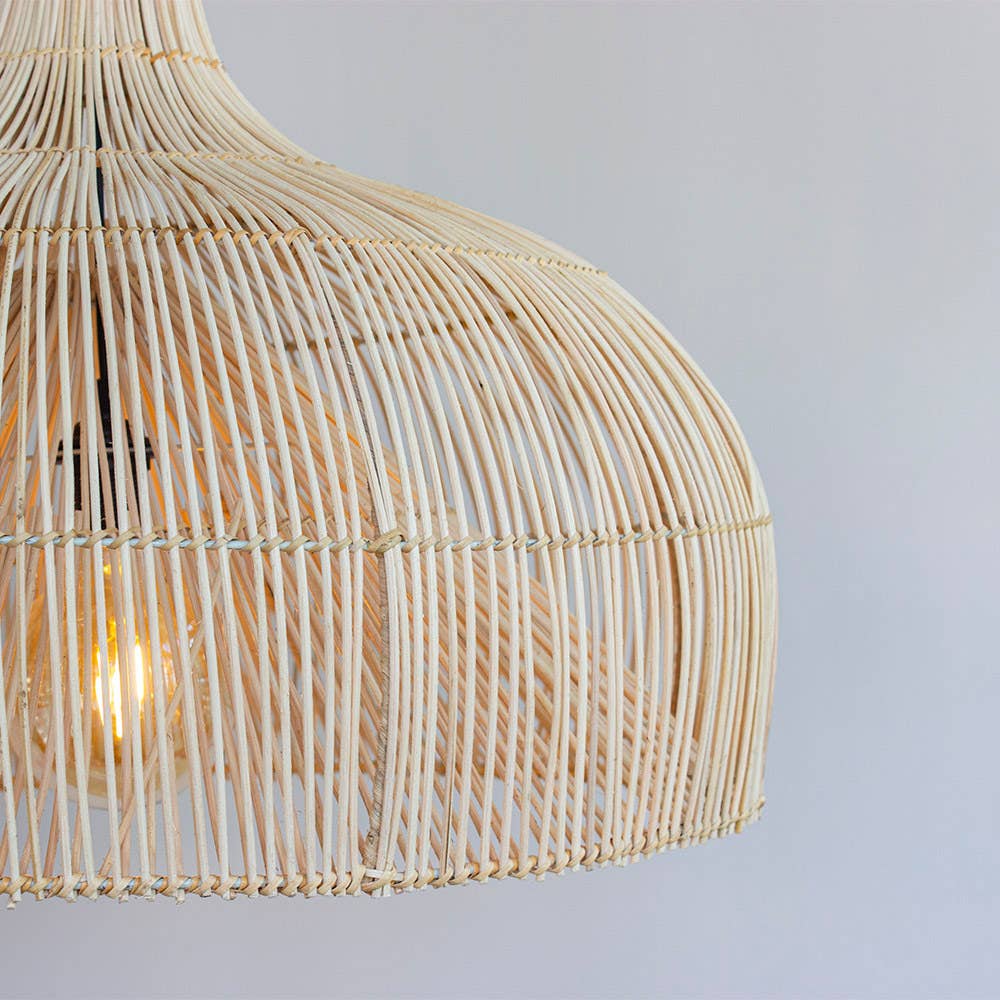 EARTHWARE - Wholesale Lamp Shade - Natural rattan lamp Maggie M3