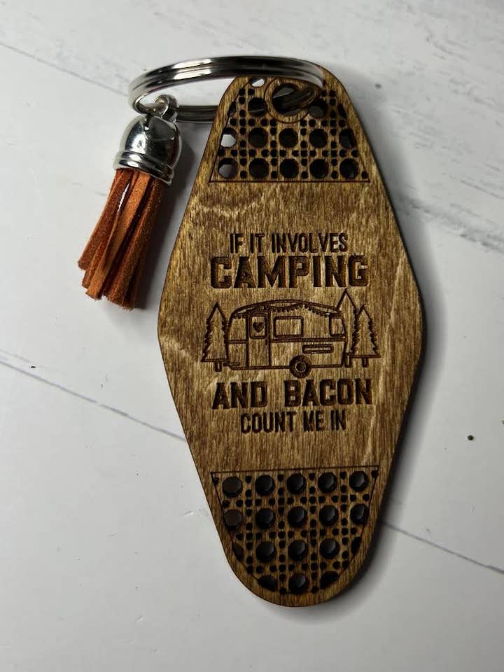 Camping & Bacon Camping tema nøglering for engroshandel hos M&H Custom Crafts, Gifts, & Designs