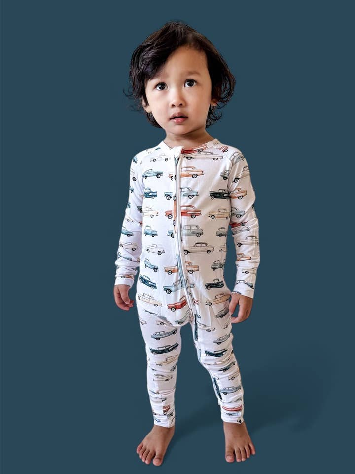 RETRO-RIDES-TRAUMSTRAMPLER für den Großhandel von Dream Big Little Co.