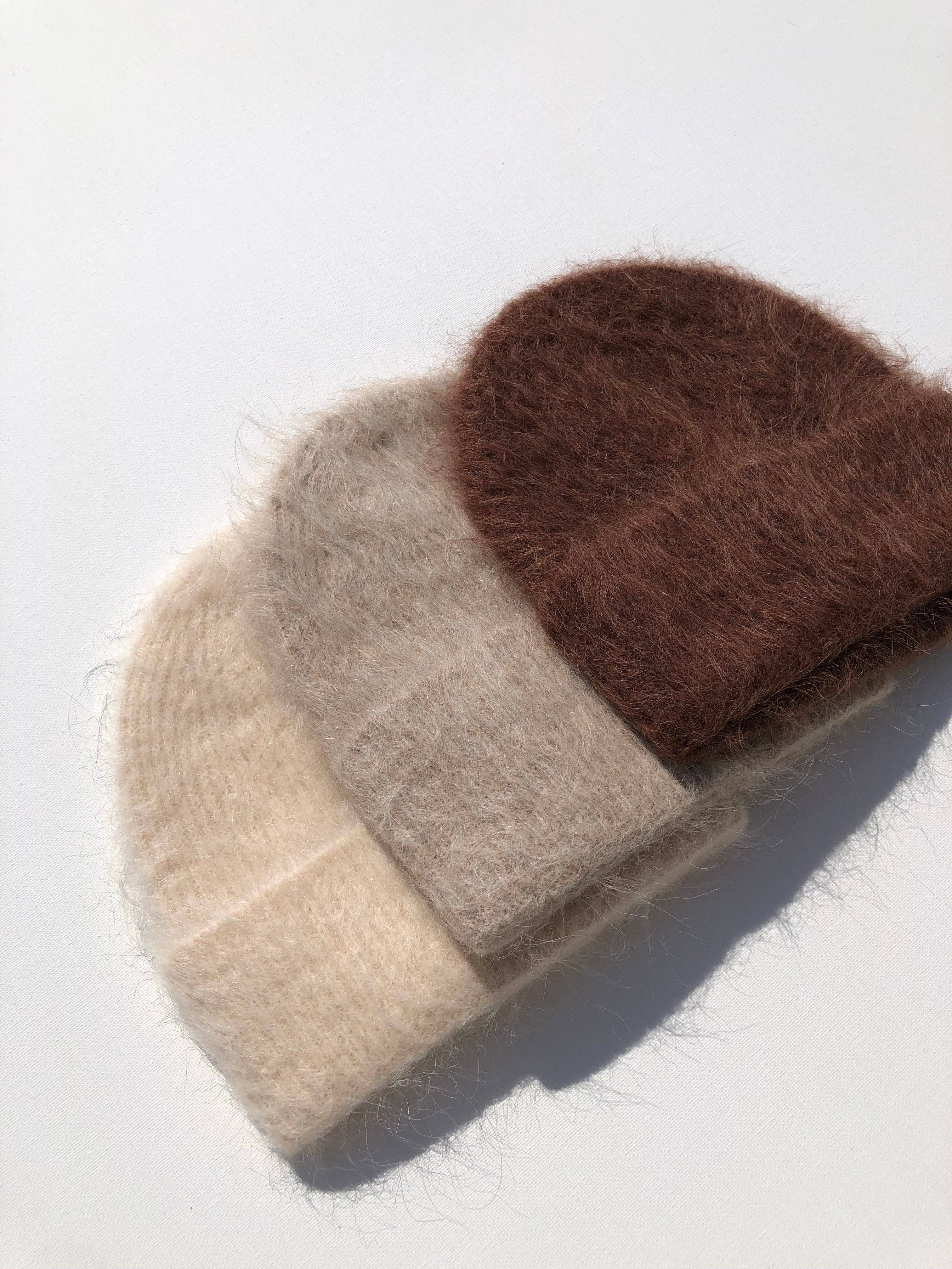 Billy Bamboo - Wholesale Beanie - Women's - ALPACA FLUFFY BEANIE 6