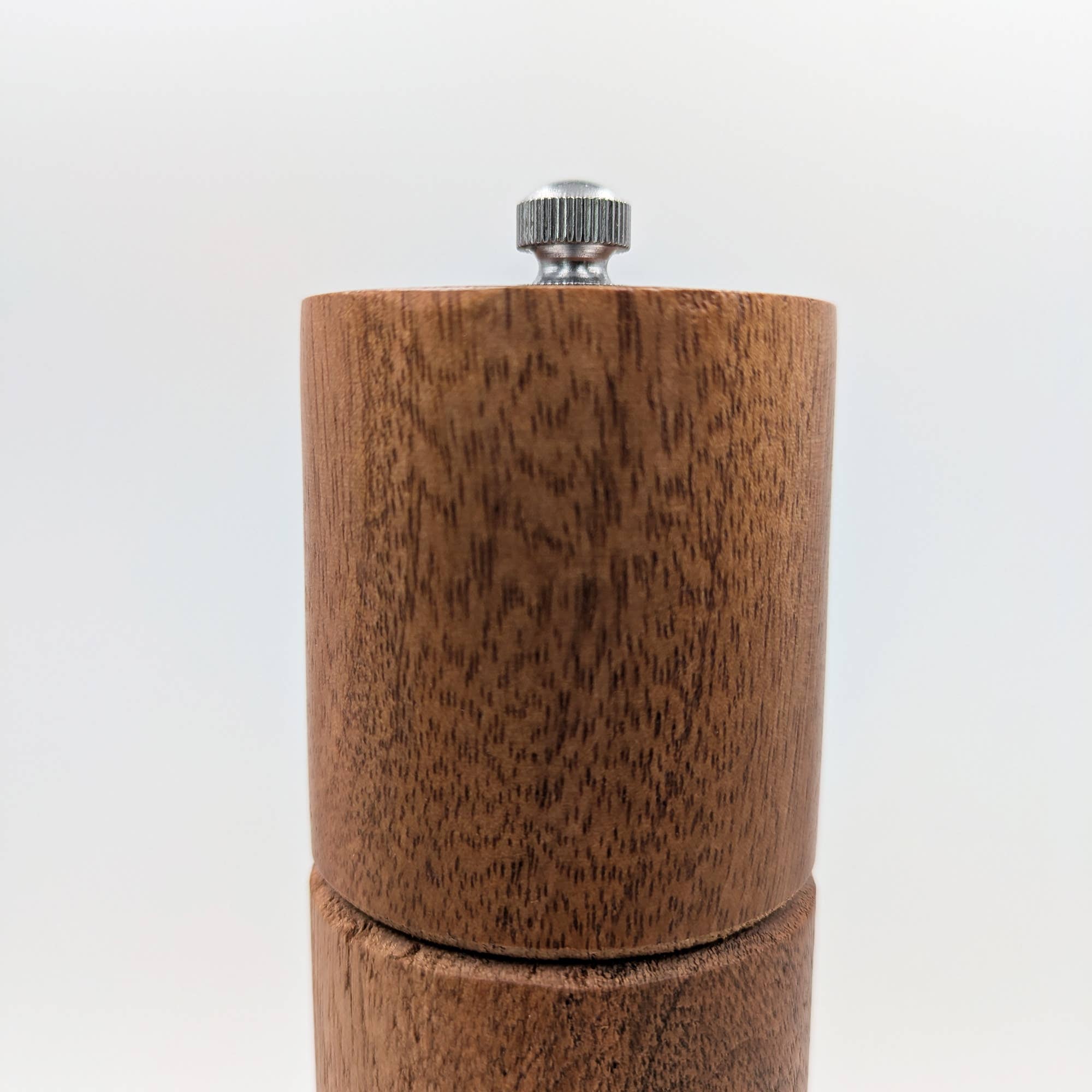 Heritage Lace - Wholesale Spice Mill - Artisan Wood Natural Mango Salt & Pepper Mill Set of 2 5