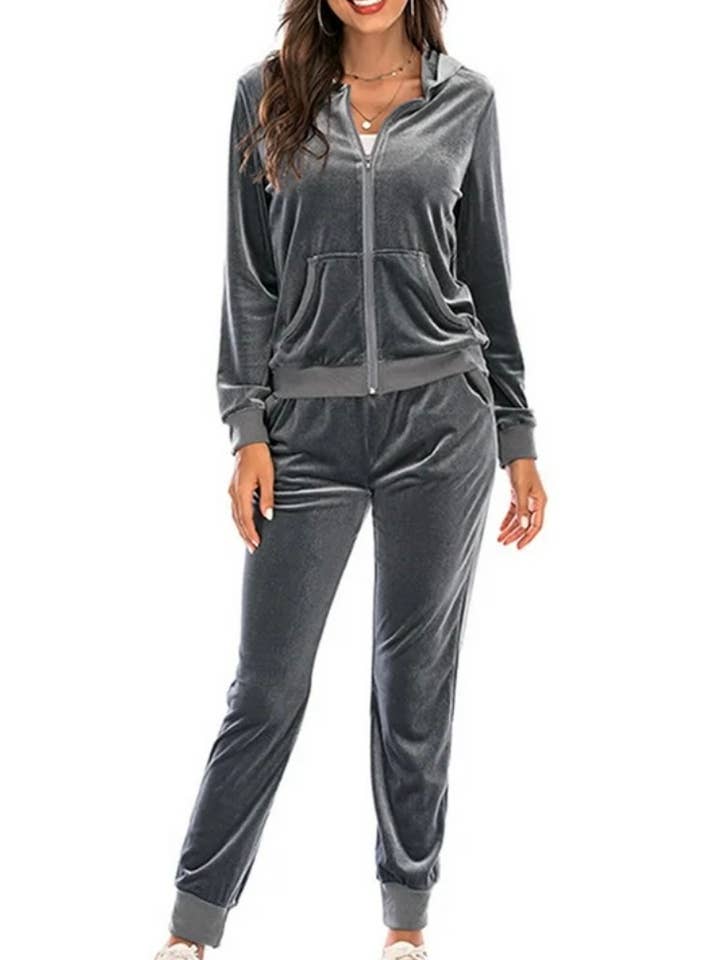 GQ WEAR INC - Wholesale Activewear Set - Women's - 2BFREE VELOUR JOGGING SWEATSUIT