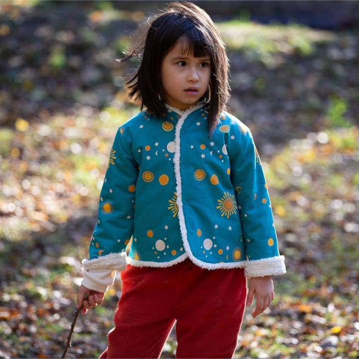 Veste douillette réversible Sun & The Stars pour la vente par Little Green Radicals