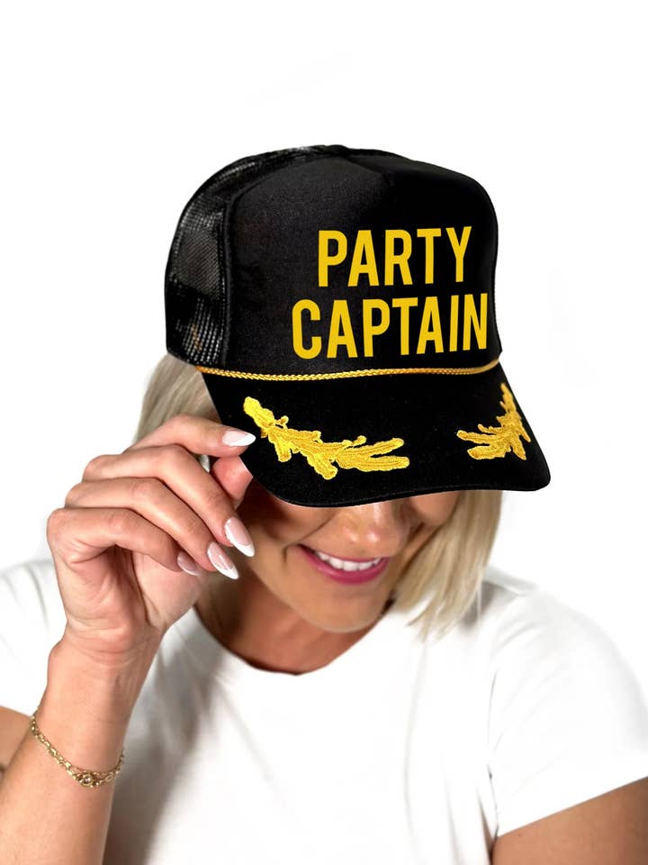 Chapeau Party Captain pour la vente par Stated Brands
