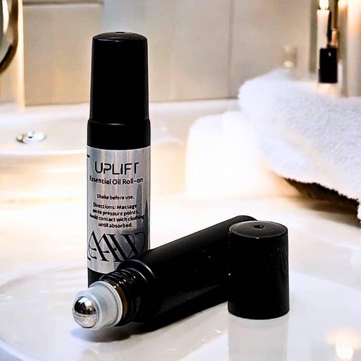 Roll-on di Olio Essenziale Uplift per Energia e Concentrazione per la vendita all'ingrosso da parte di Artisan Aromatherapy & Wellness