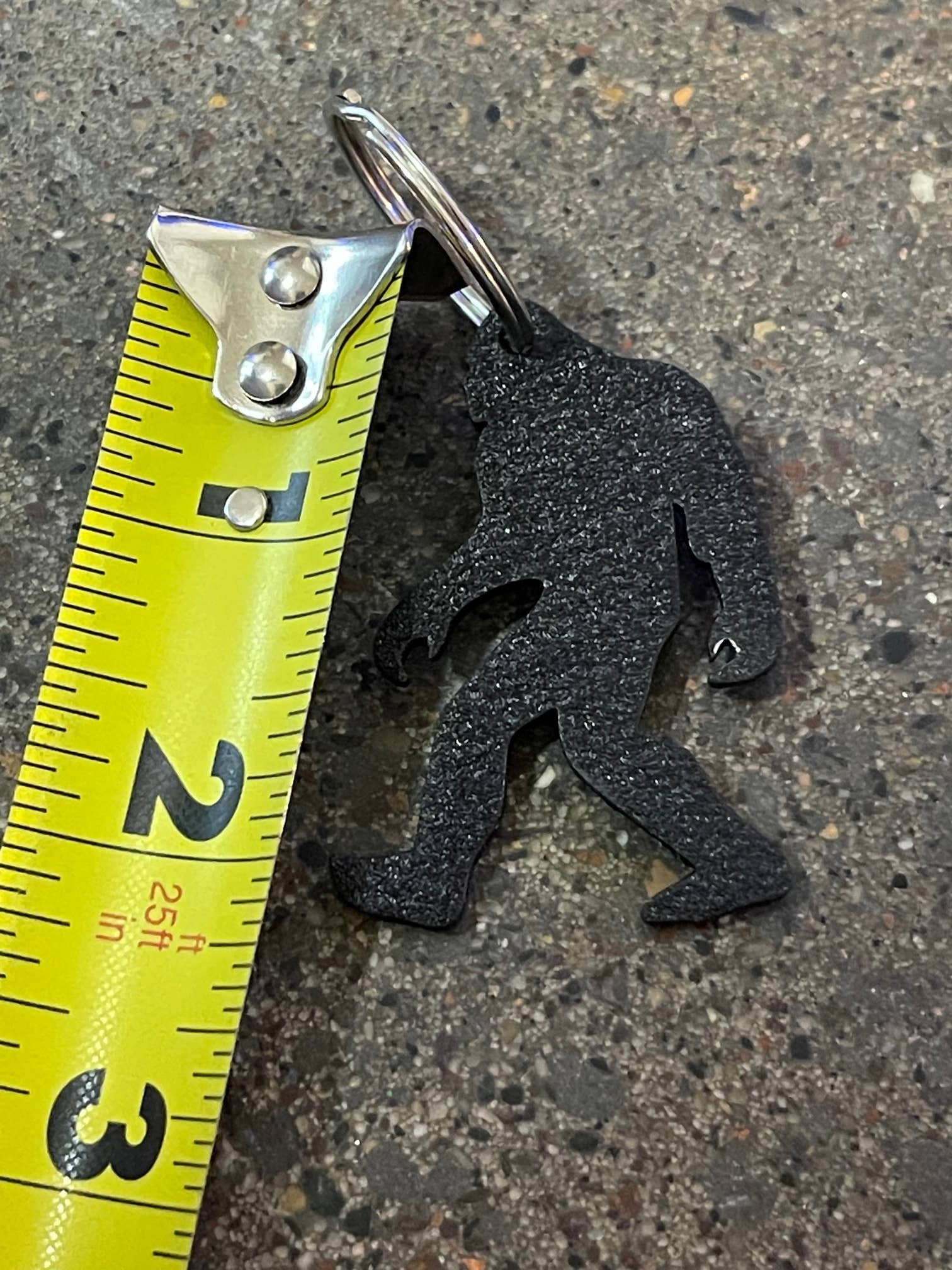 Squatchin’ Country - Vente Porte-clés – unisexe - Porte-clés et ouvre-bouteille en acier robuste Squatchin' Country2