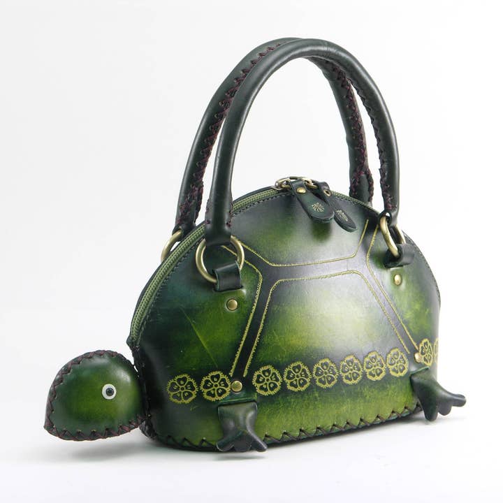 Sunflower Handmade leather inc - Vendita all'ingrosso Borsa con manico - Donna - Borsa a mano in pelle fatta a mano a forma di tartaruga1