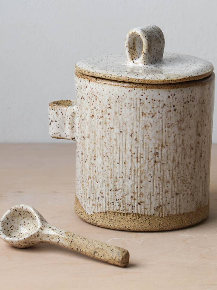 POT À RUBAN MOYEN AVEC CUILLÈRE pour la vente par Wild Bower Studio