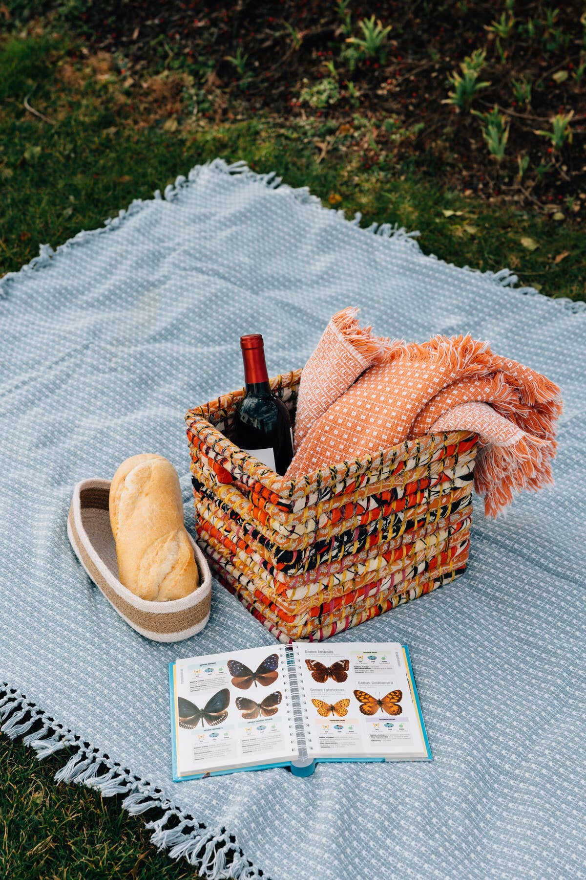 Ten Thousand Villages - Vente Paniers - Panier de rangement Sari 10H5