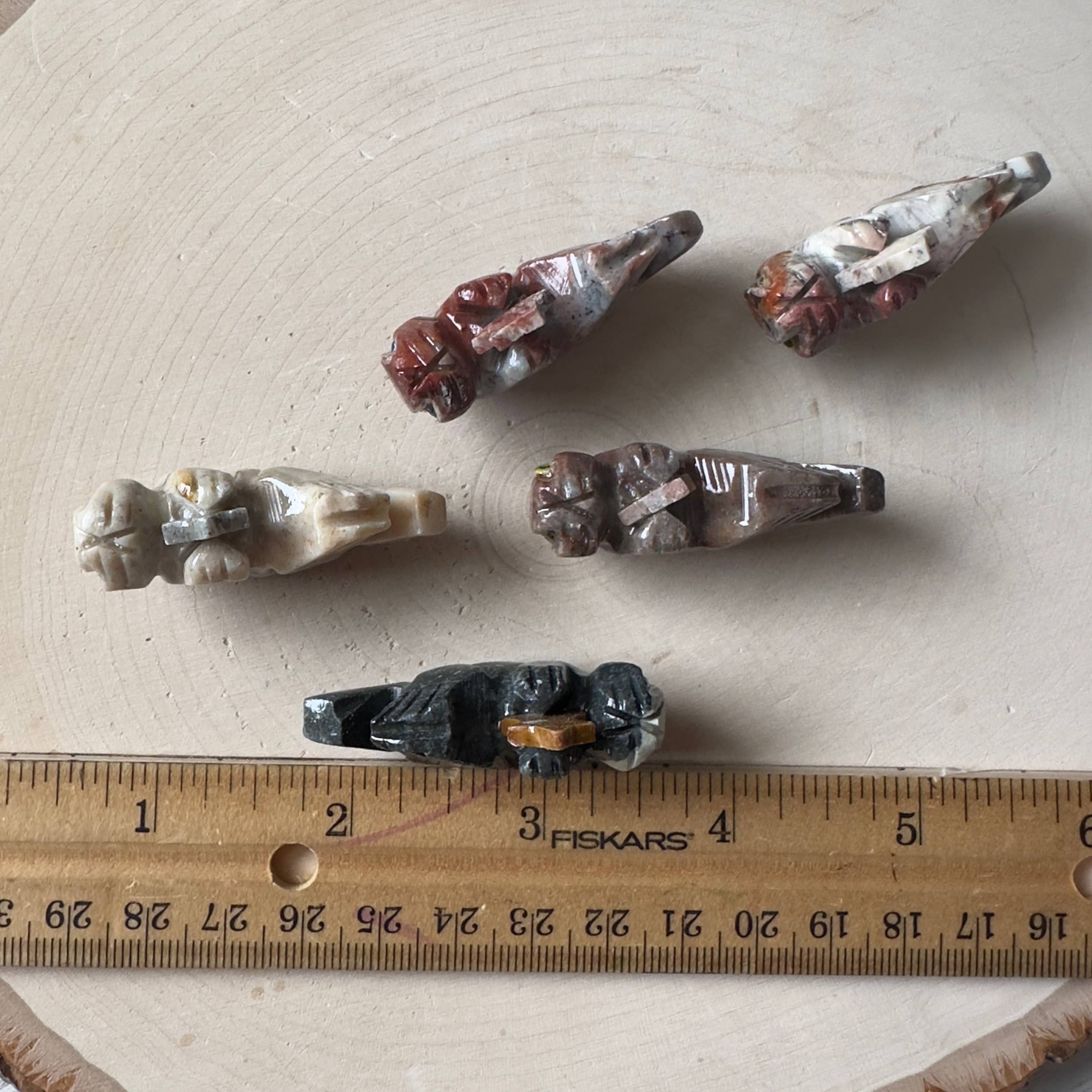 Pebble House - Wholesale Spiritual Stone/Crystal - Soapstone Animal Carving  30+ Varieties - Crystals & Stones45