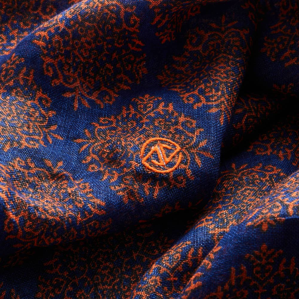 AV08 PARIS - Wholesale Scarf - Men's - KARIJINI PARK MEN'S SCARF – LINEN, BLUE AND ORANGE PRINT3