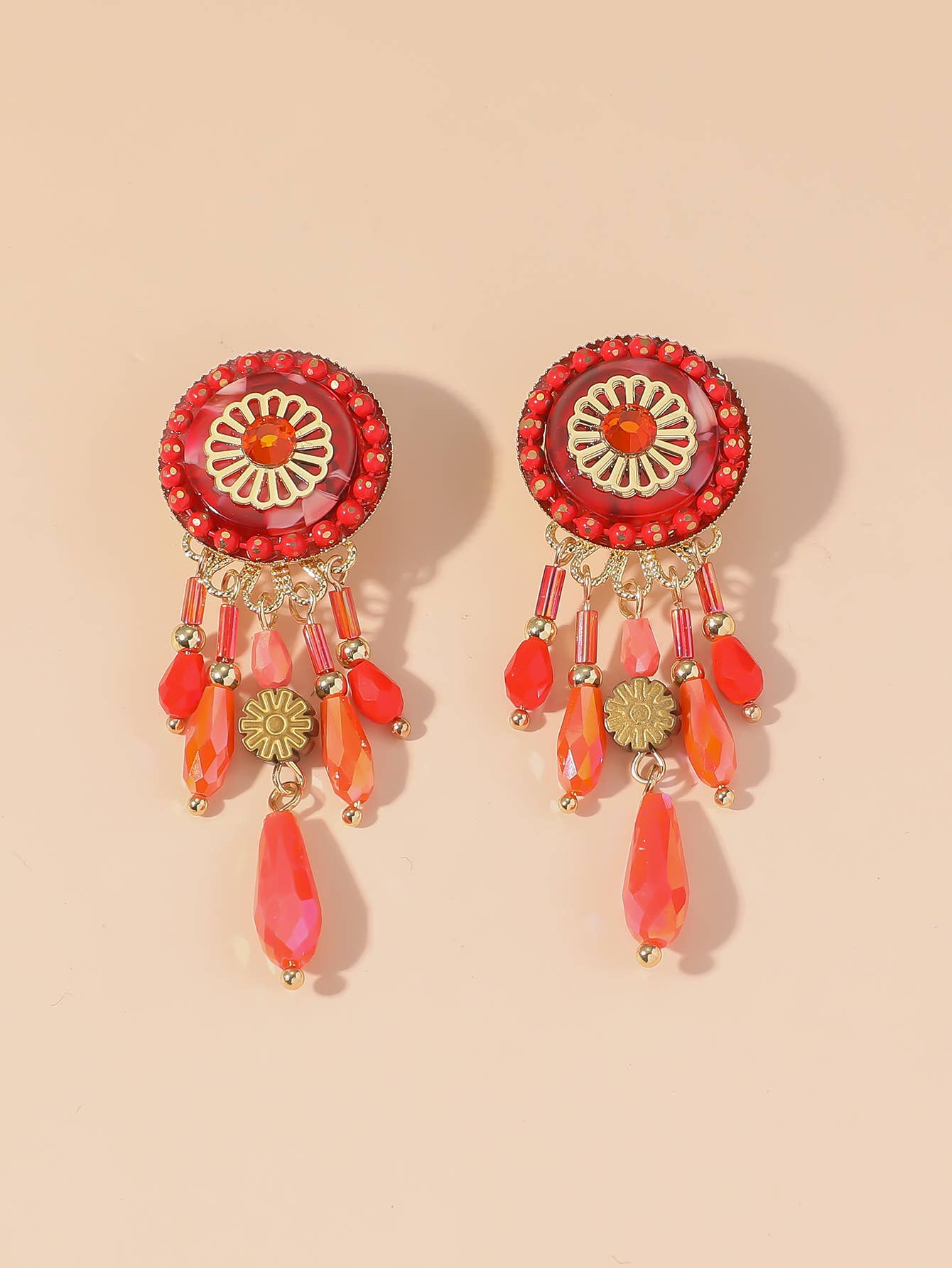 Blossom bijoux – Großhandel Ohrclip – 24PEBOL040 Clip-Ohrringe aus Goldmetall4