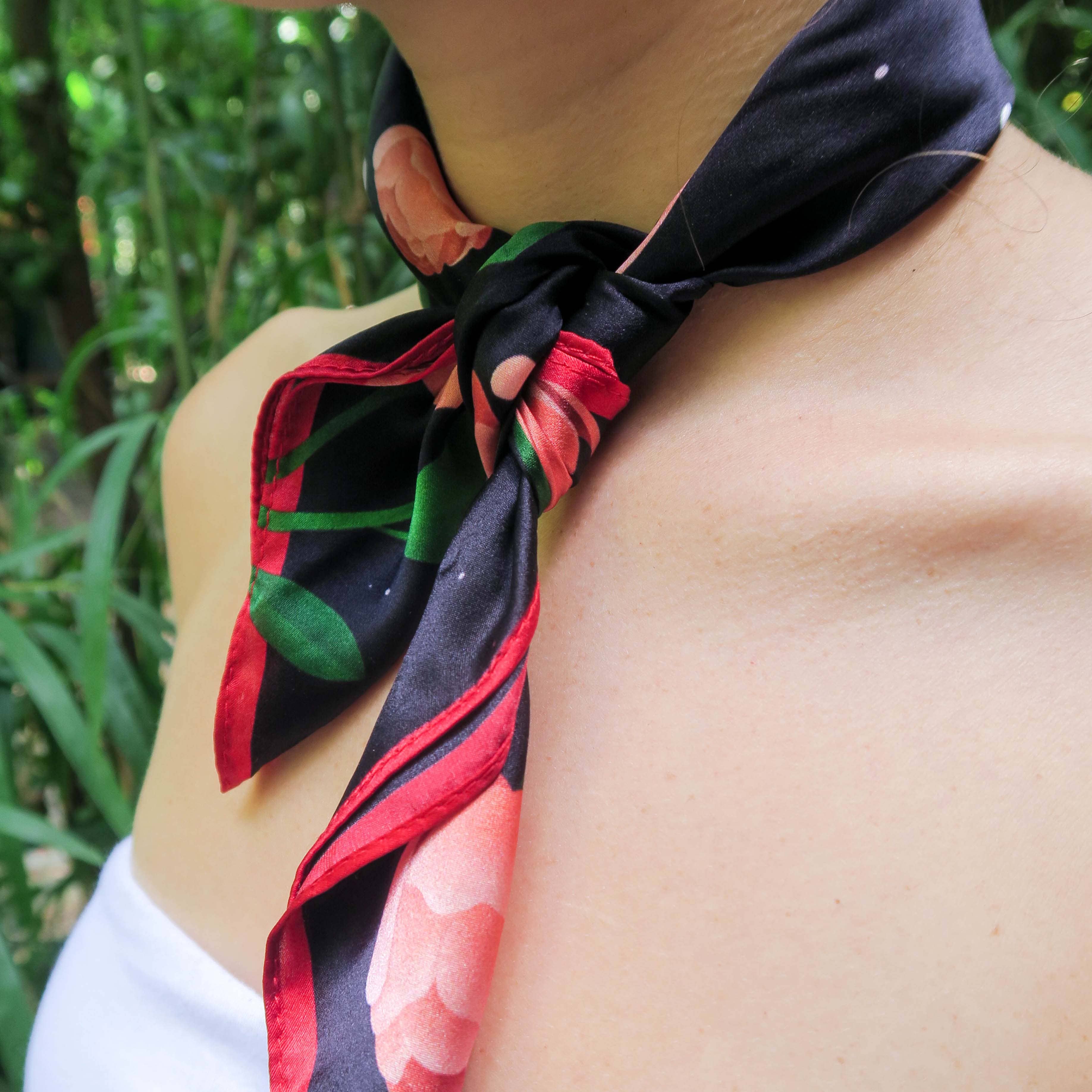 Arlo Goods – Großhandel Schal – Damen – Peonies Seidenschal3