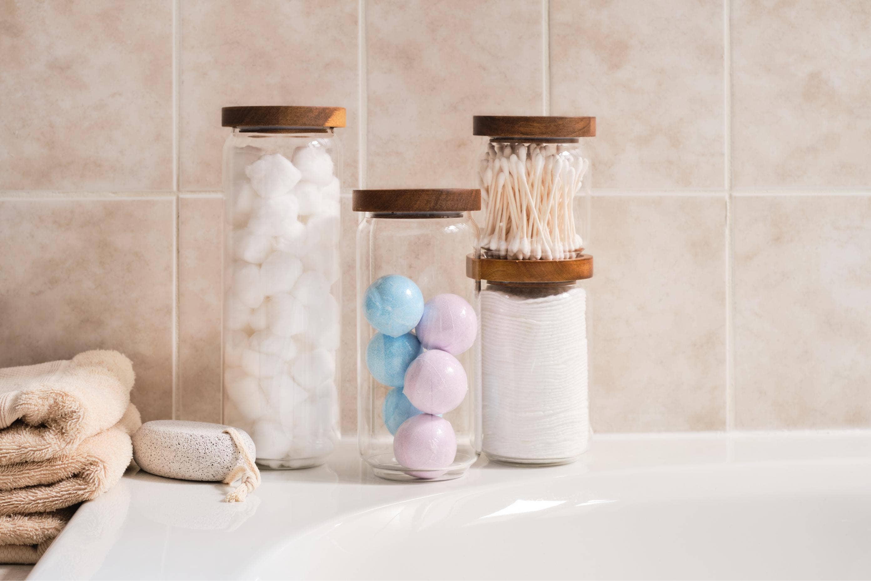 Clear KITCHEN BASICS Canister Borosilicate/Acacia Lid 13oz for wholesale on Faire4