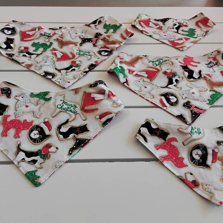 Holiday Dogs & Cats with Red & Teal Stars for wholesale by DJS & K Handcrafted