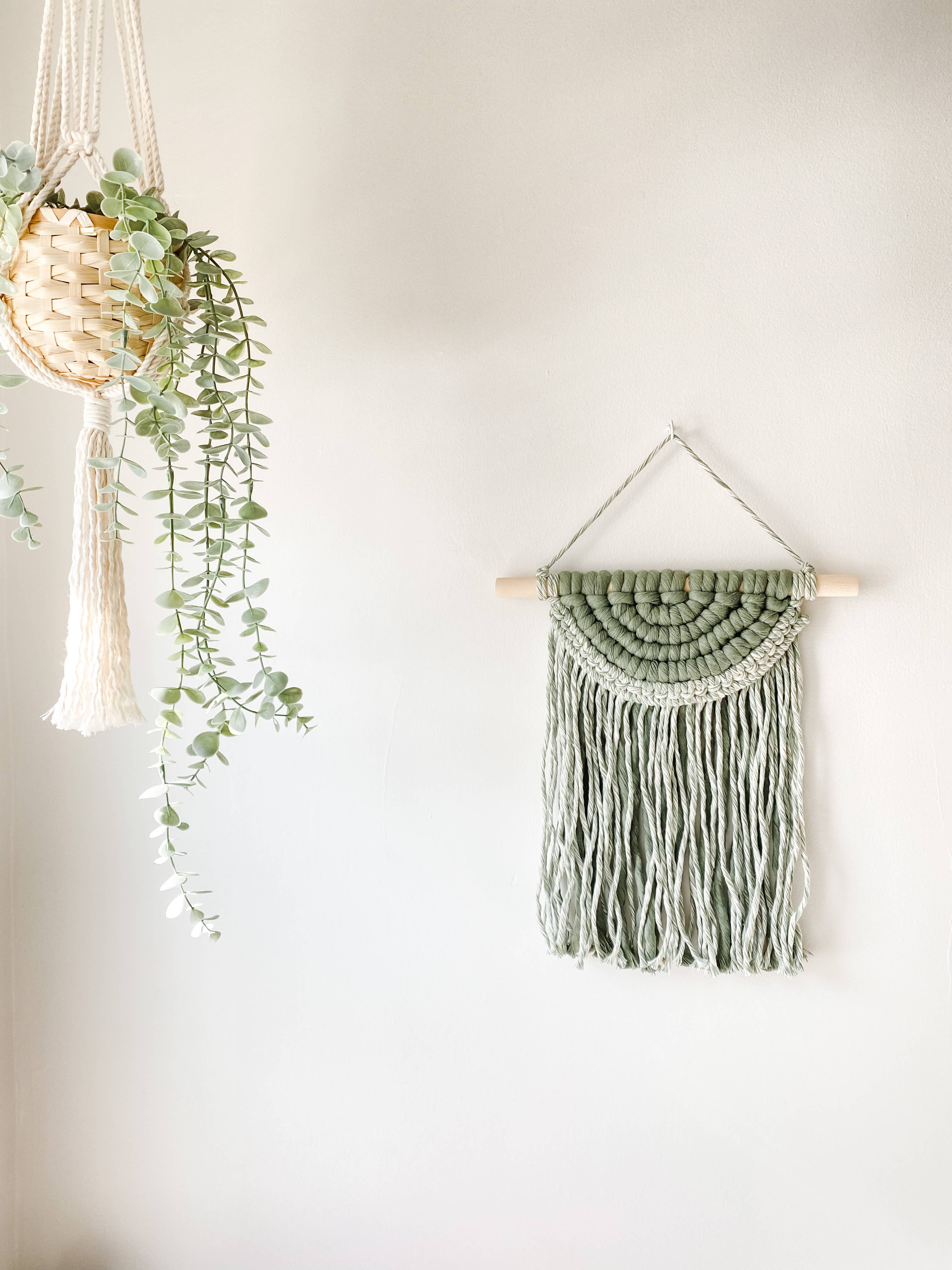 Ashley's Macrame - Wholesale Hanging Planter - Classic Macrame Plant Hanger4