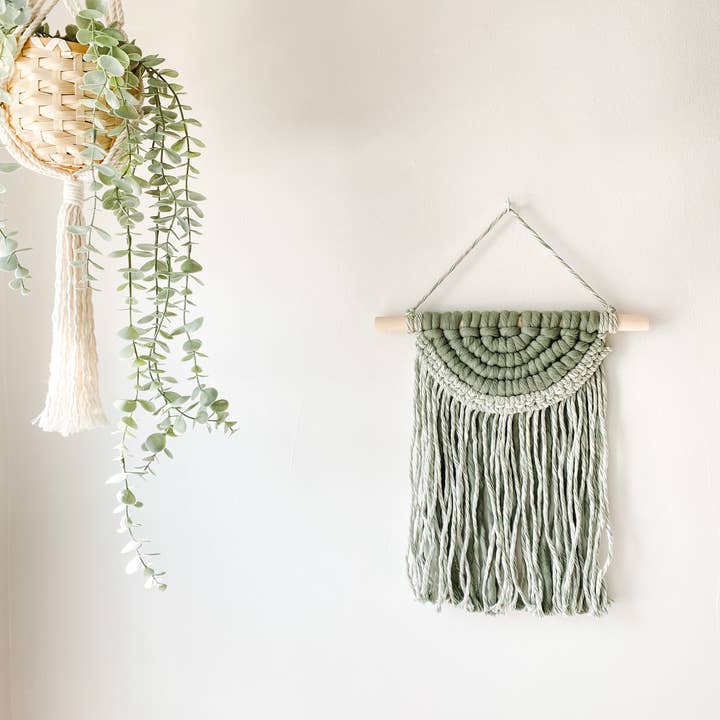 Ashley's Macrame - Wholesale Hanging Planter - Classic Macrame Plant Hanger4