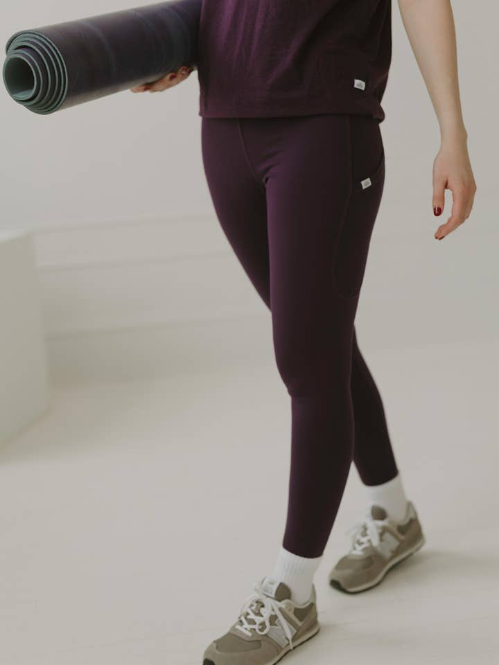 Adventure Leggings for wholesale by Wilm Apparel