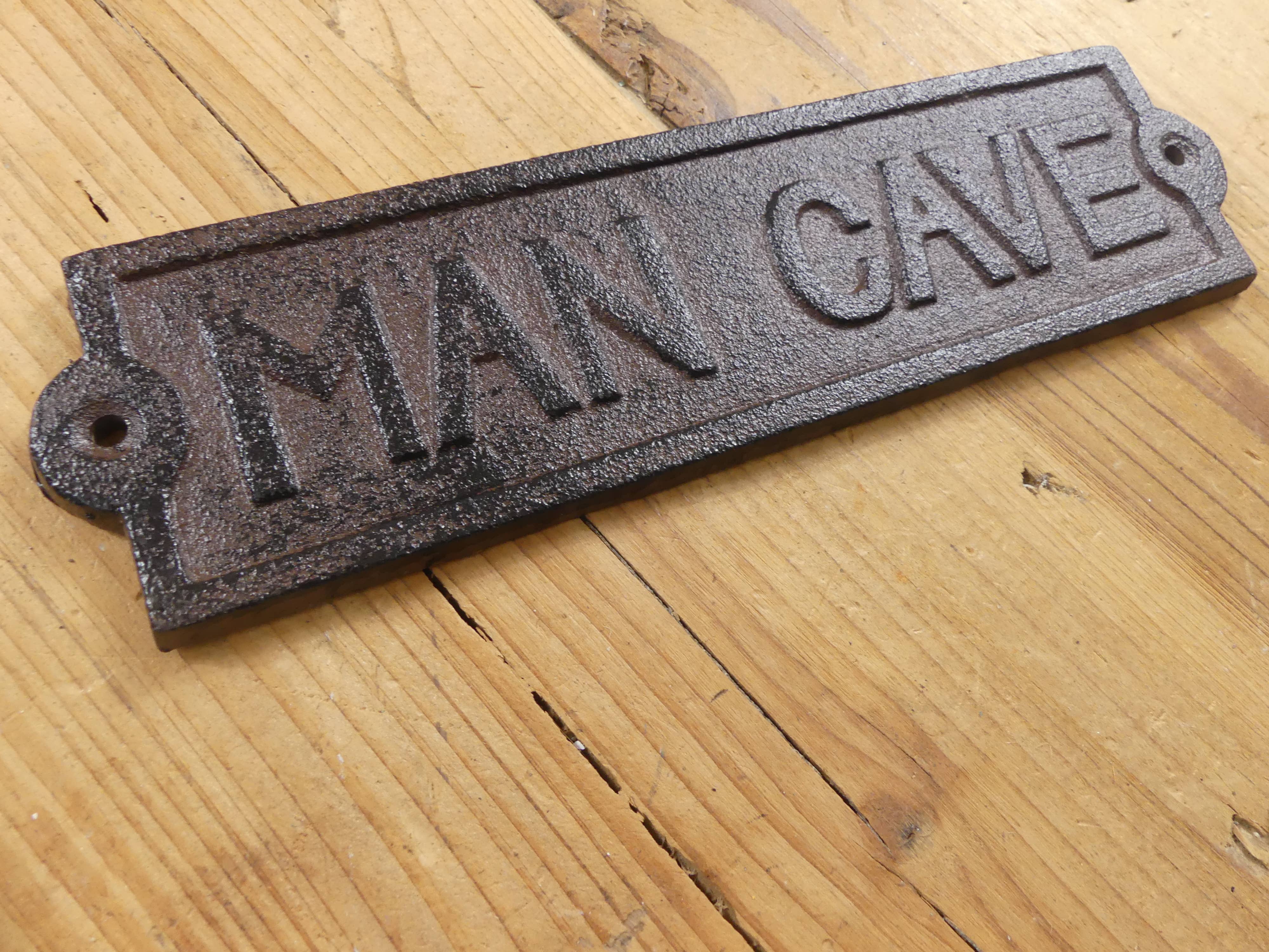 Midwest Craft House - Wholesale Sign - CAST IRON "MAN CAVE" SIGN1