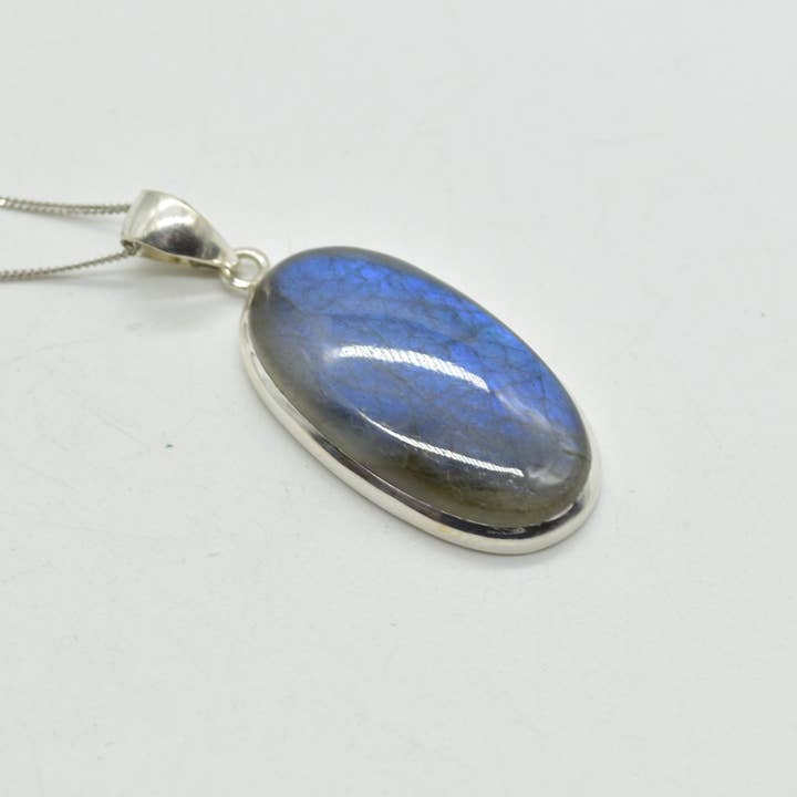 Oriental Direct Craft Supplies - Wholesale Individual Charm/Pendant - Labradorite Pendant in 925 Silver, 2cm-4.9cm, No Chain