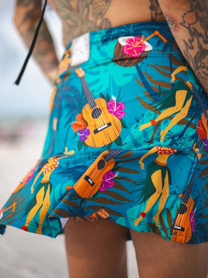Hula Lounge Skort for wholesale by Trunkers