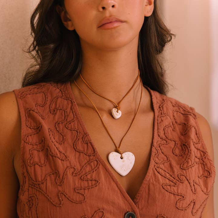 Hjertehalskæde til særlige personer for engroshandel hos Passaro de Seda