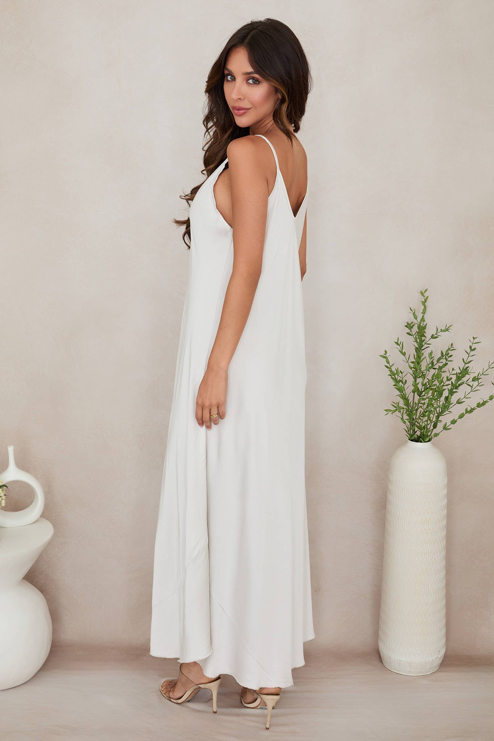 MILIO MILANO - Wholesale Dress - Women's - SOLID VISCOSE SLIP DRESS (21.1956/224021-SOLID)15