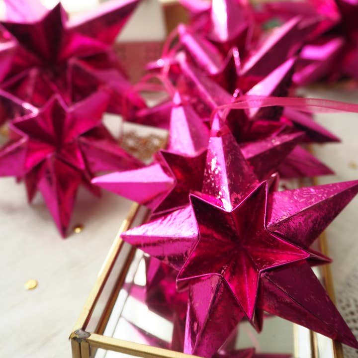 Joyful Array – Großhandel Weihnachtsschmuck – Weihnachtliche Origami-Sterne aus metallischem Pink5
