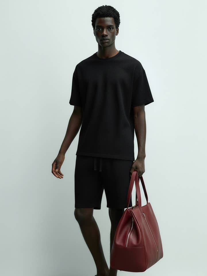 Conjunto de T-shirt Texturizada de Manga Curta e Calções para Homem (Preto) por atacado de Hawk's Bay