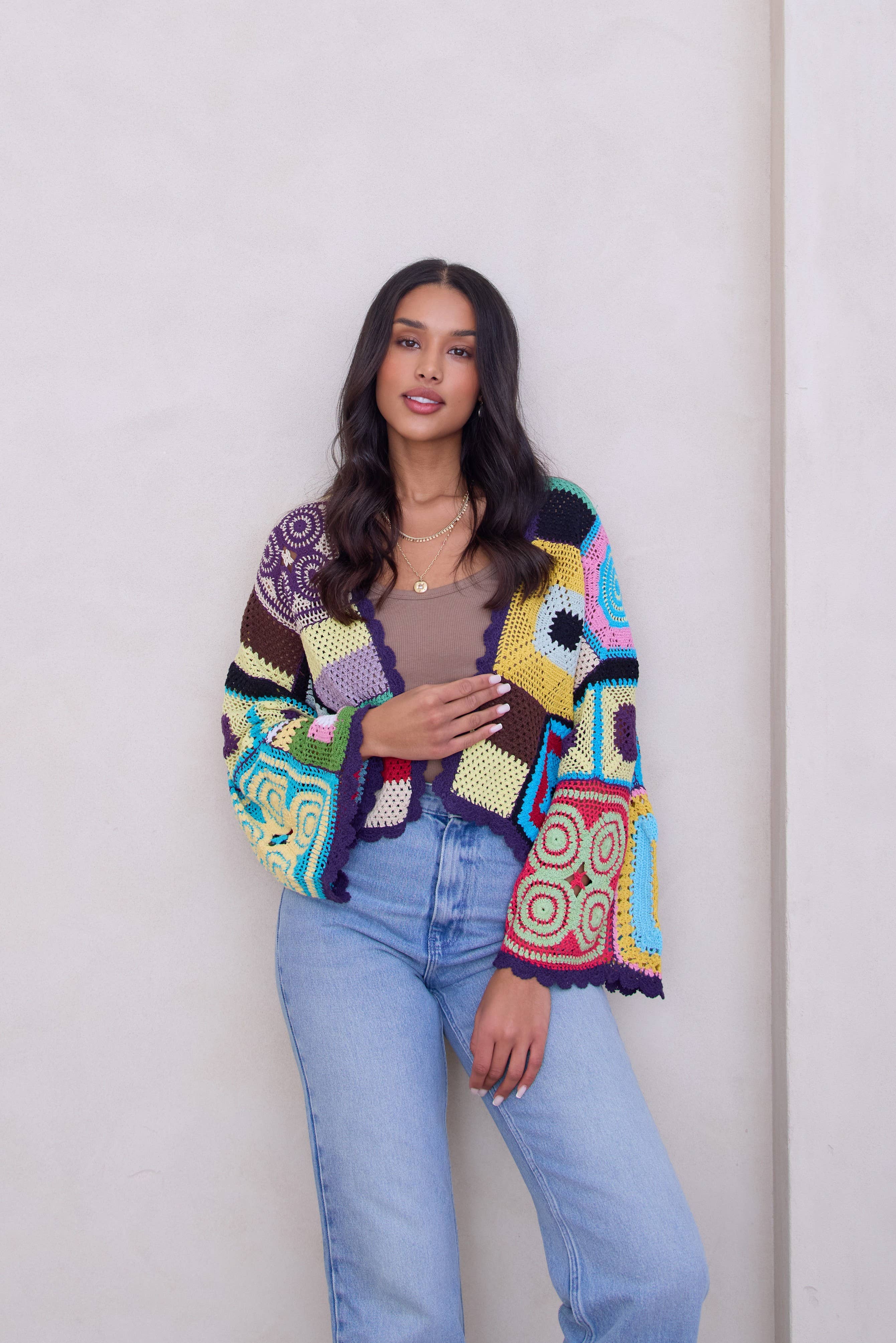 SAACHI – Großhandel Jacke – Damen – Mehrfarbige Häkeljacke aus Baumwolle4