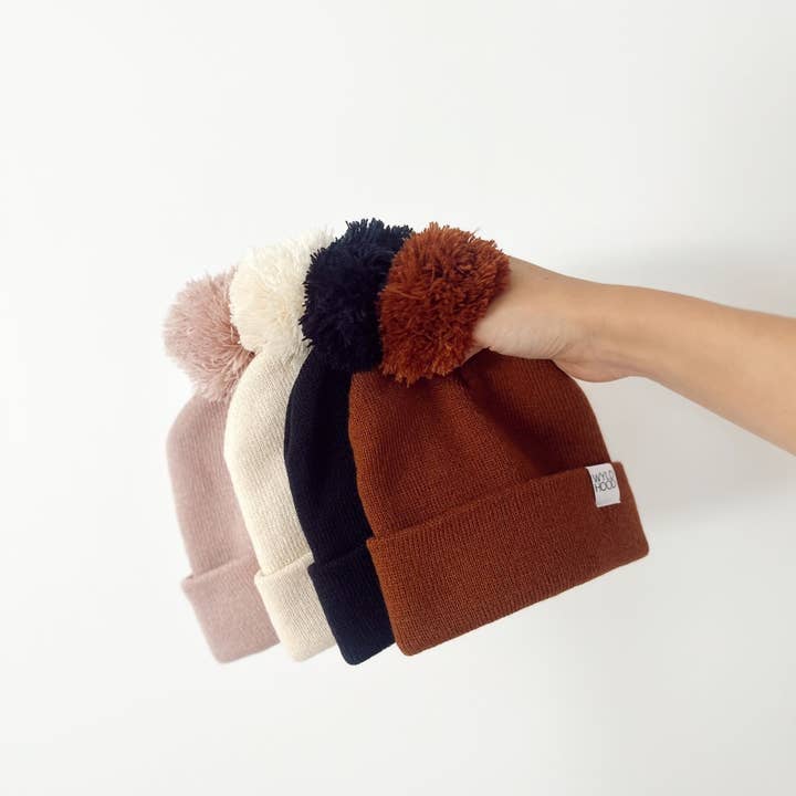 Baby- og småbørns pom-hue for engroshandel hos Wyldhood