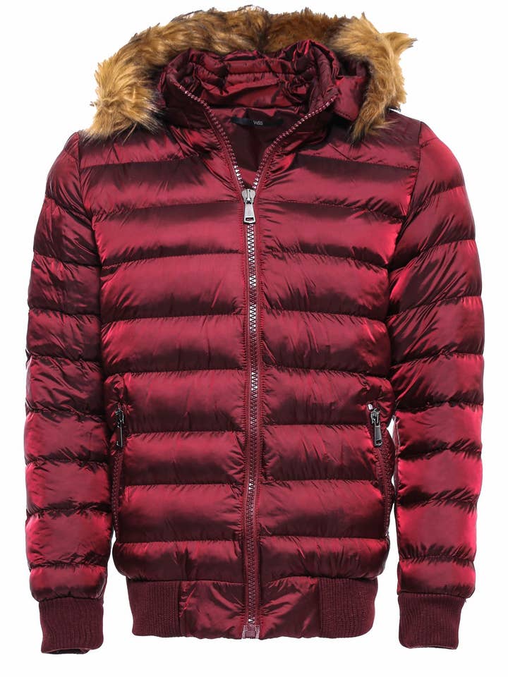 Piumino da uomo bordeaux con cappuccio in pelliccia - Wessi per la vendita all'ingrosso da parte di Wessi