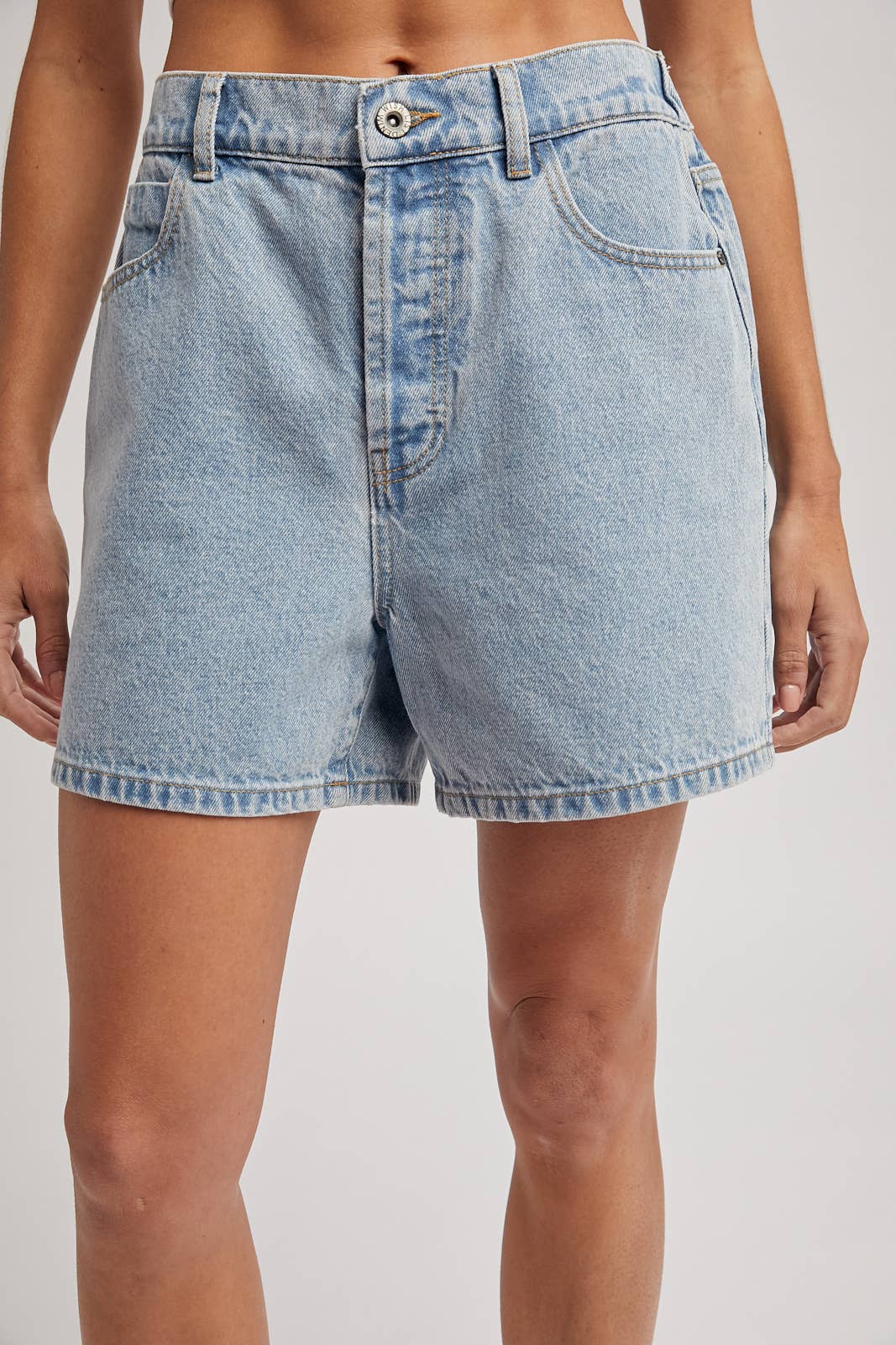 Wishlist Apparel - Wholesale Shorts - Women's - CLASSIC COTTON DENIM SHORTS / WL25-11636