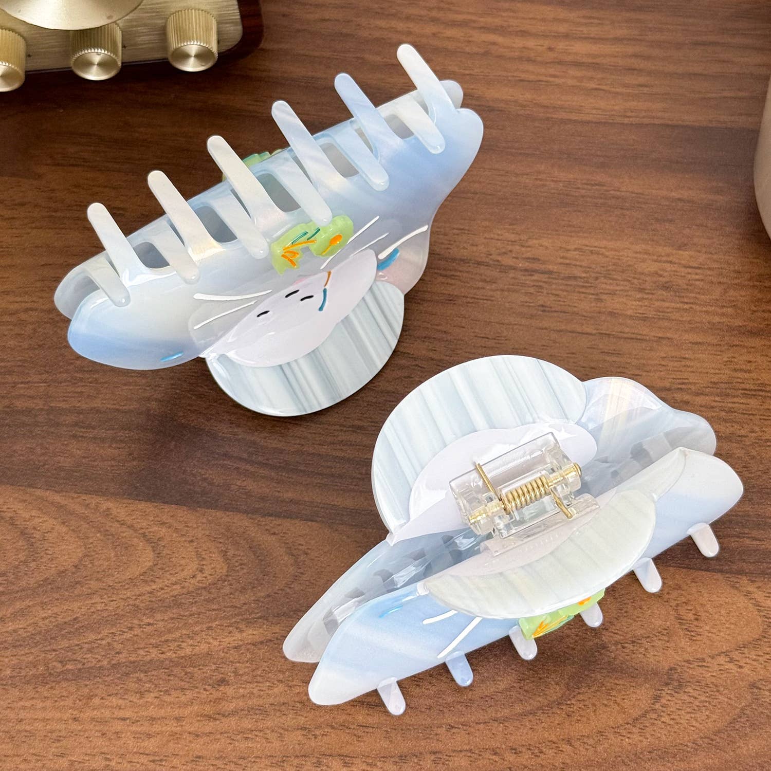 A Tegneserie Skyformet Hvalpemønster Acetat Hårklemme for engroshandel på Faire4