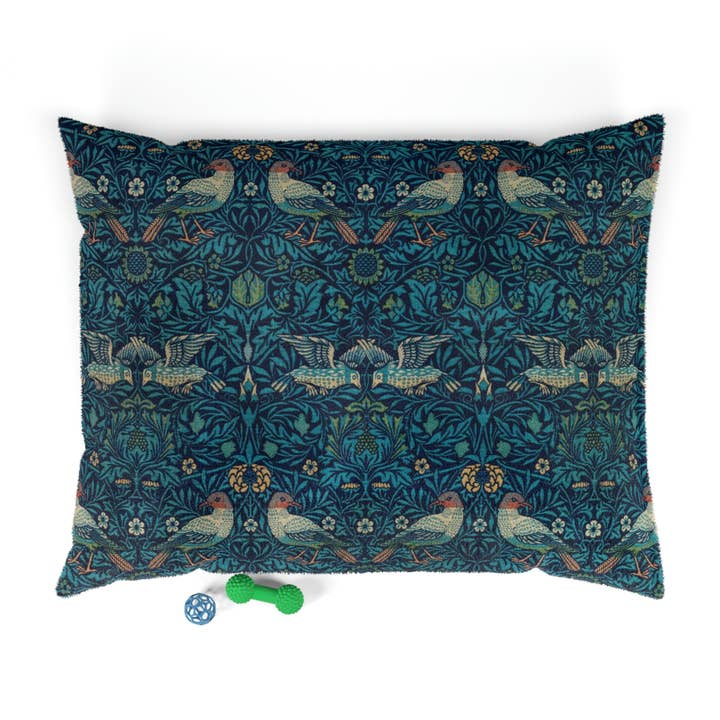 Hundebett inspiriert von William Morris - Blue Bird Kollektion für den Großhandel von Willy Morris Home Emporium