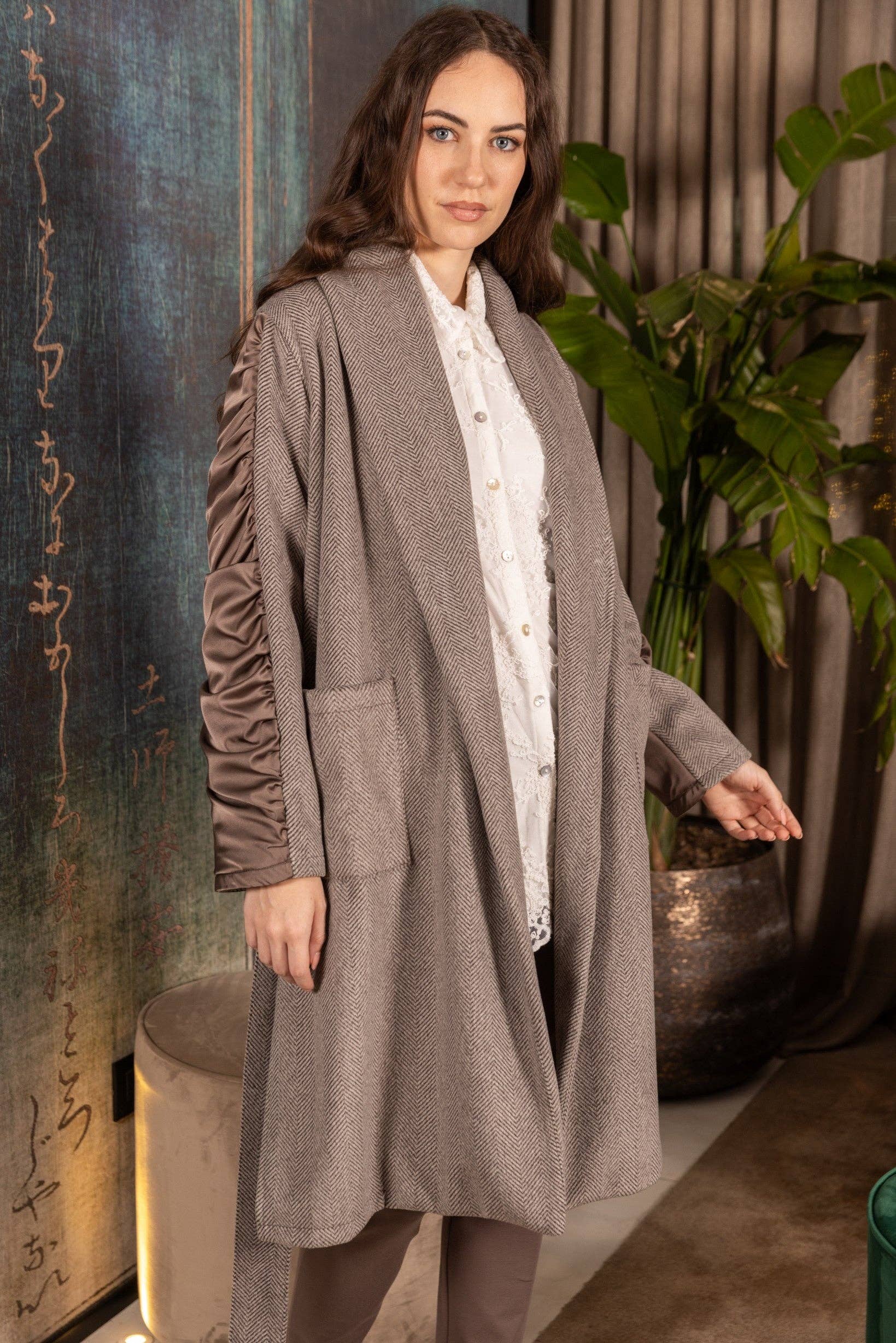 Chez Moi - Wholesale Coat - Women's - Metropole Coat4