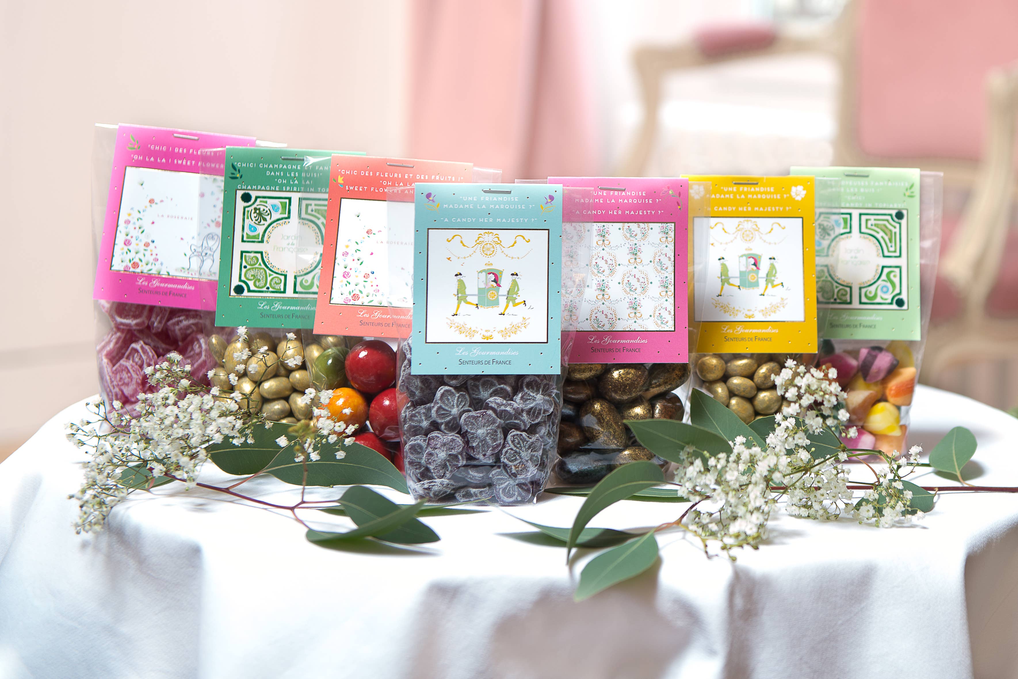 Senteurs De France - Wholesale Hard Candy - Royal Confectionery Violets sedan chair1