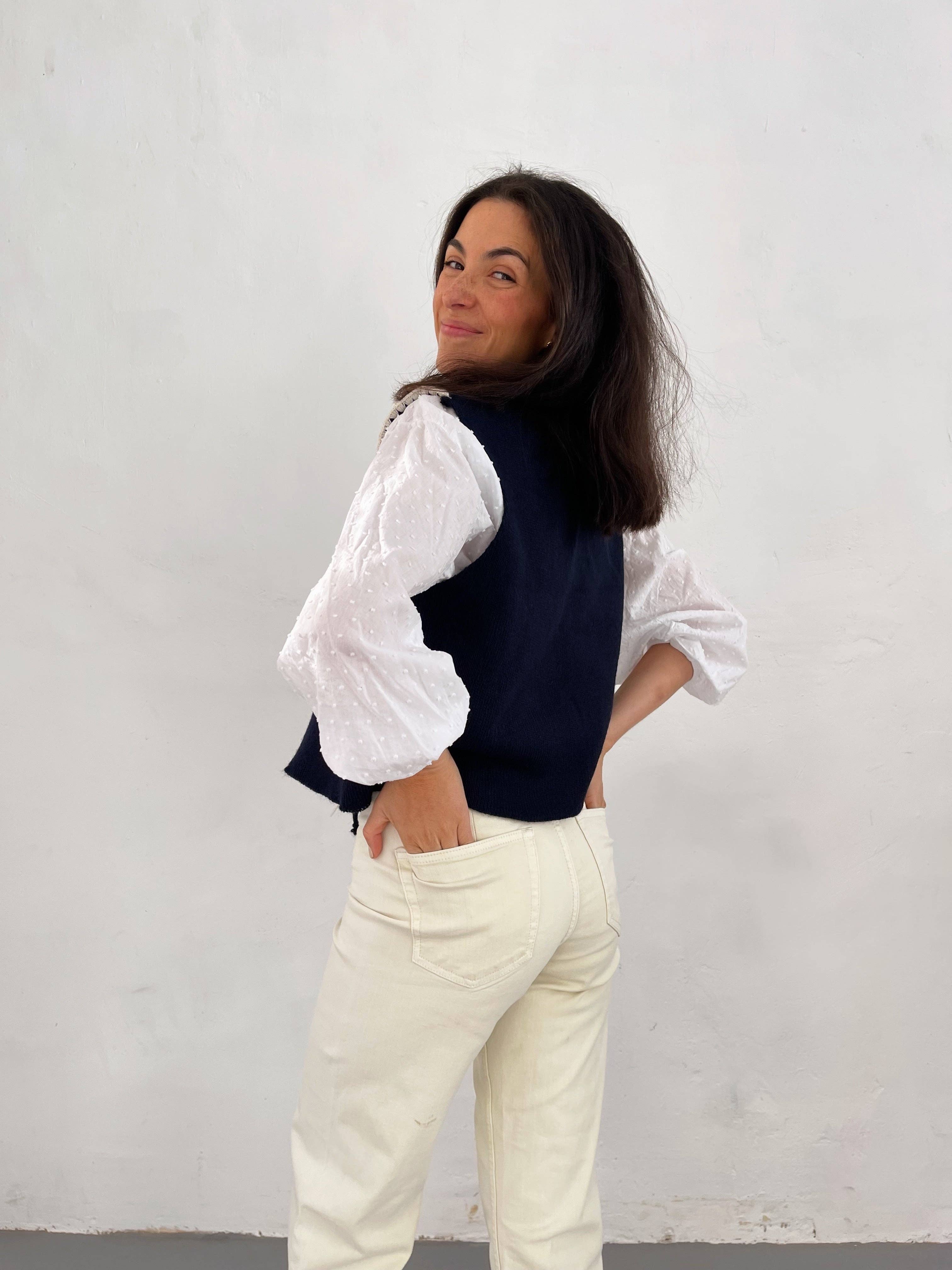 MindTraveler – wholesale Väst - Dam – Marine Dot Vest6