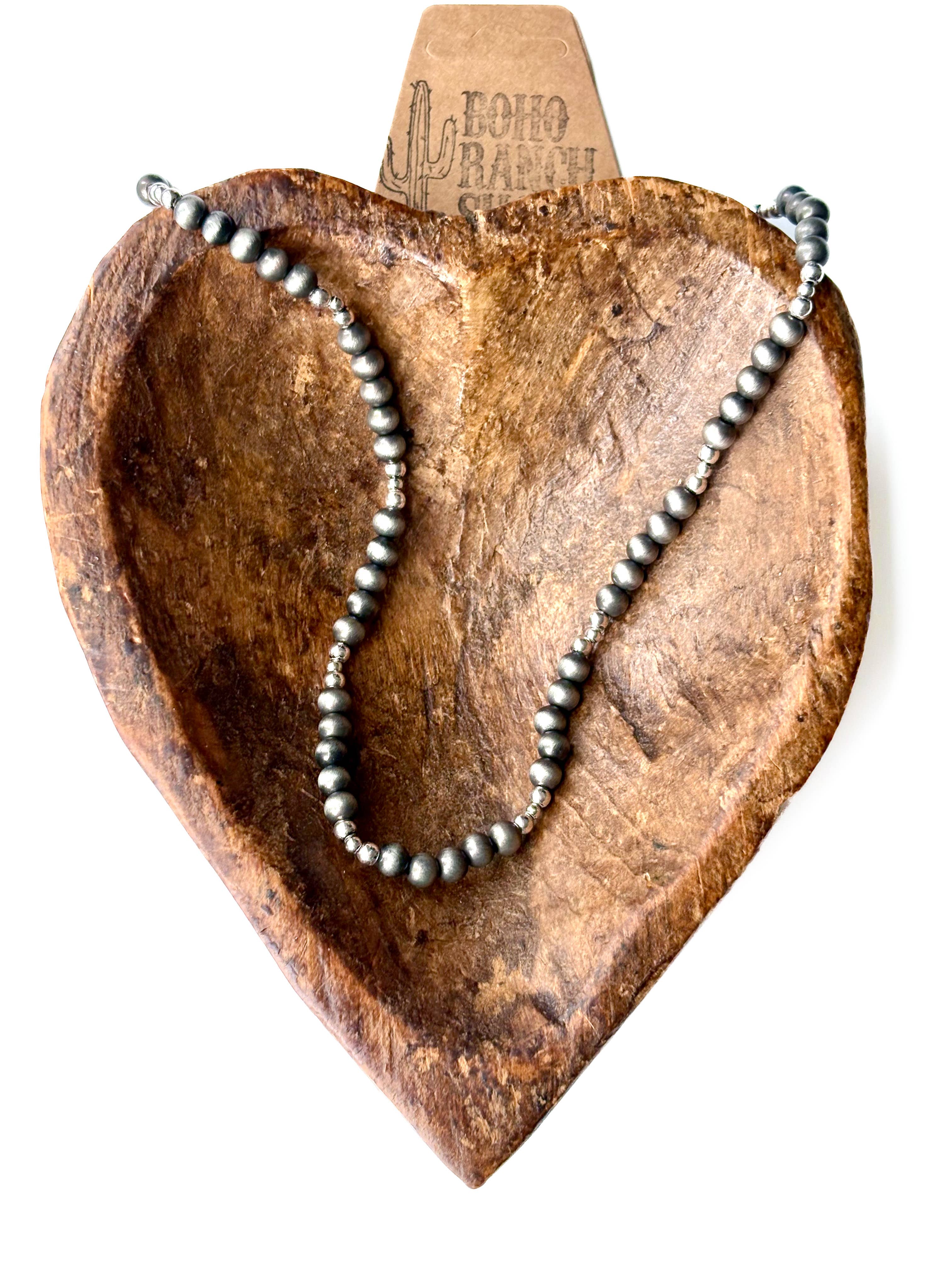 Boho Ranch Shop - Vente Colliers à pendentif - Collier de perles Navajo style occidental4